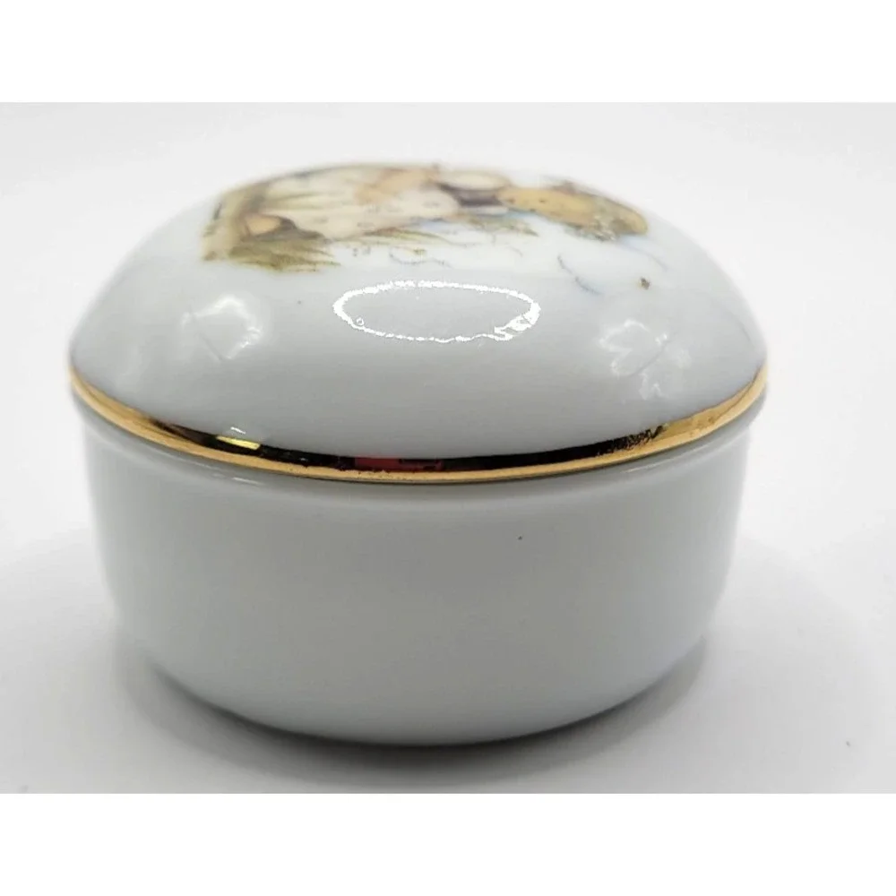 MJ Hummel Trinket Box Porcelain Maiglockchen Lily of the Valley